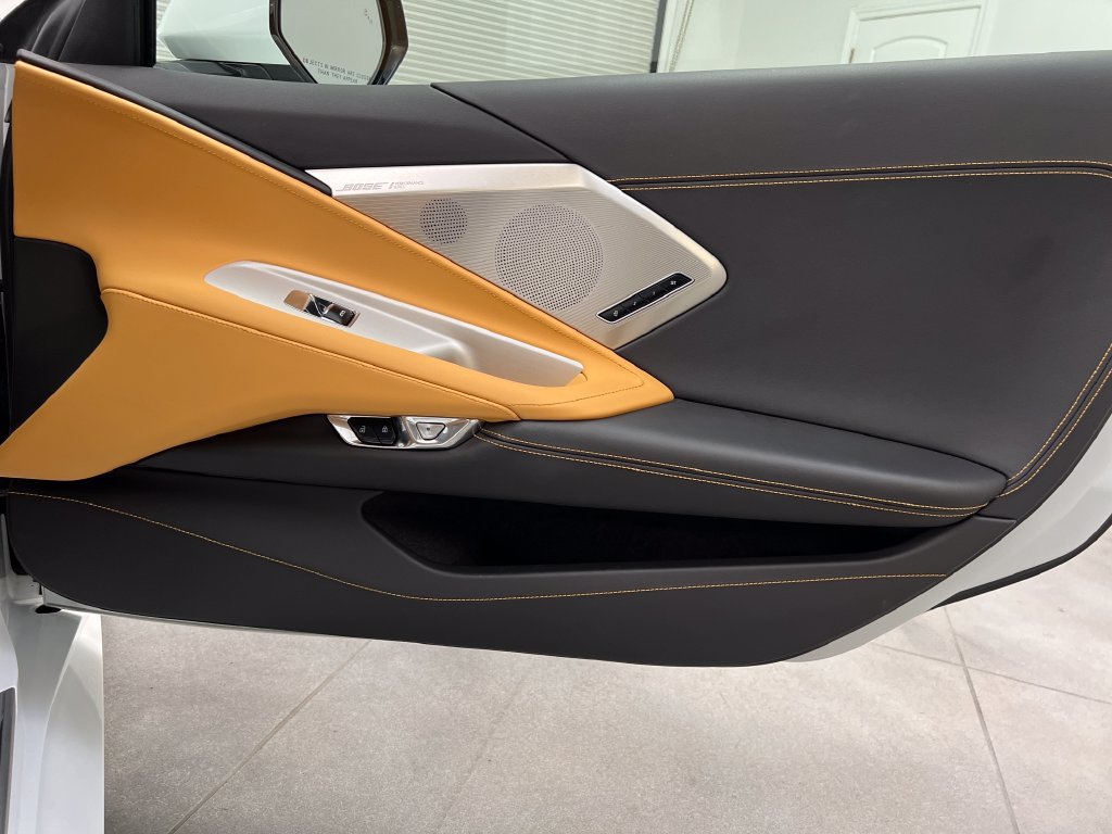 Used 2023 Chevrolet Corvette Stingray Preferred Conv w/ Z51 Performance Package RWD image 24