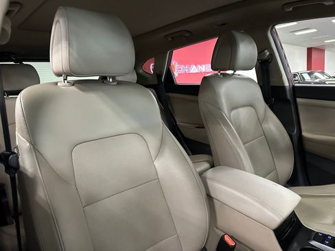 Used 2016 Hyundai Tucson Limited w/ Option Group 03 FWD image 30