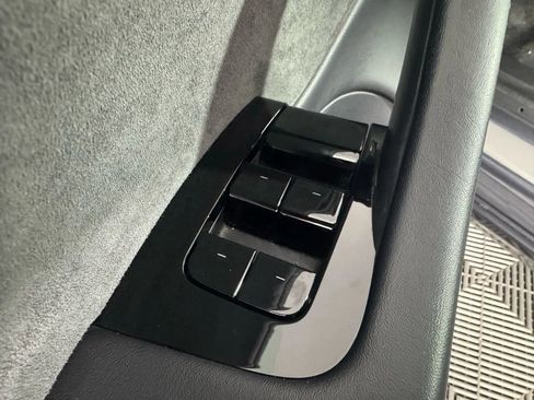 Used 2020 Tesla Model 3 Long Range image 37