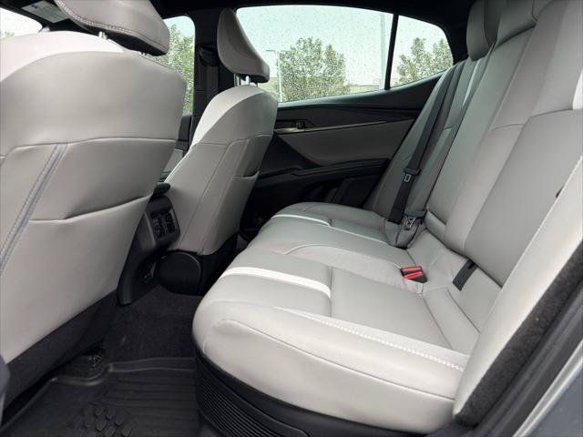 Certified 2025 Toyota Camry SE AWD/4WD image 17