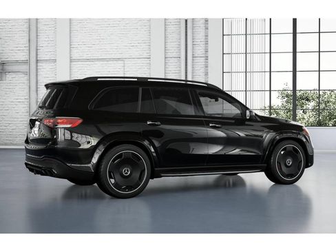 Used 2024 Mercedes-Benz GLS 63 AMG 4MATIC image 19
