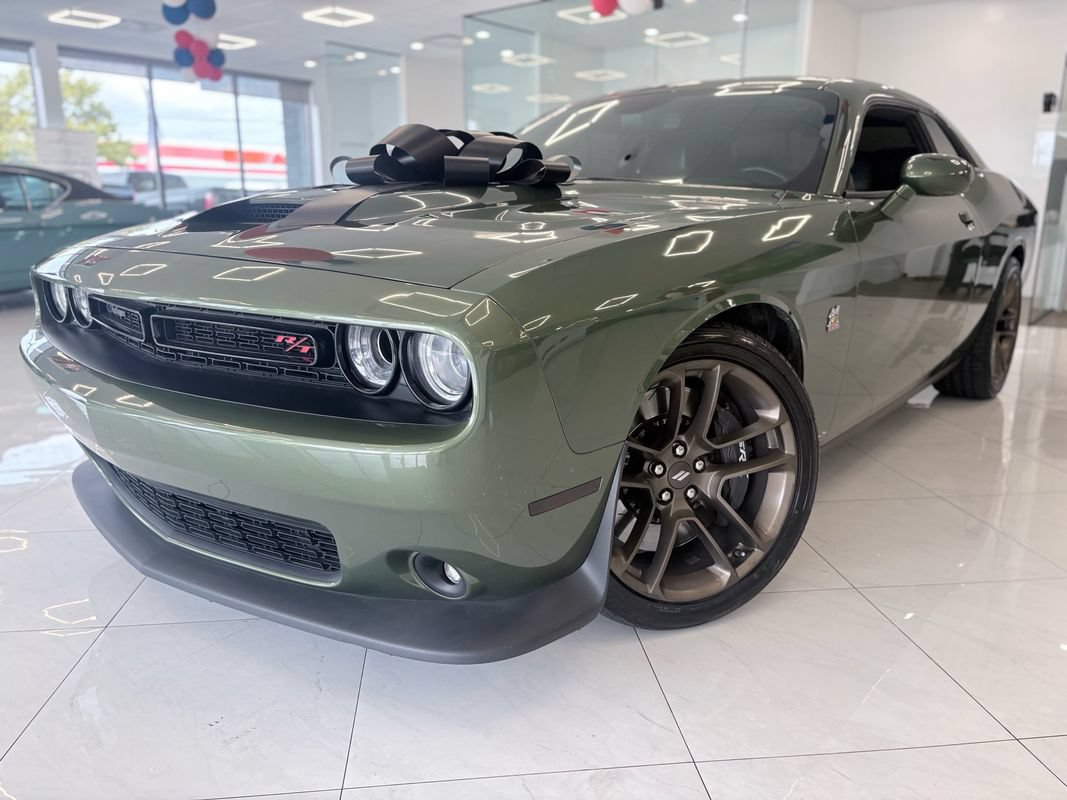 Used 2021 Dodge Challenger R/T Scat Pack w/ Dynamics Package RWD image 1