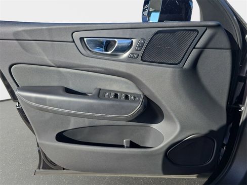 Used 2021 Volvo XC60 T8 R-Design w/ Protection Package Premier image 30