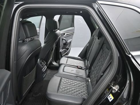 Used 2023 Audi SQ5 Premium Plus image 13