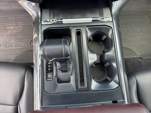 Used 2023 Ford F150 Lariat w/ Equipment Group 502A High AWD/4WD image 18