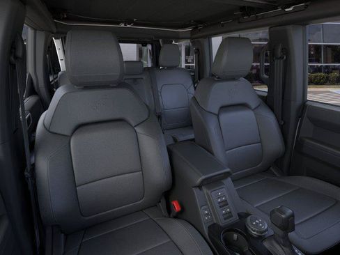 New 2026 Ford Bronco Outer Banks AWD/4WD image 10