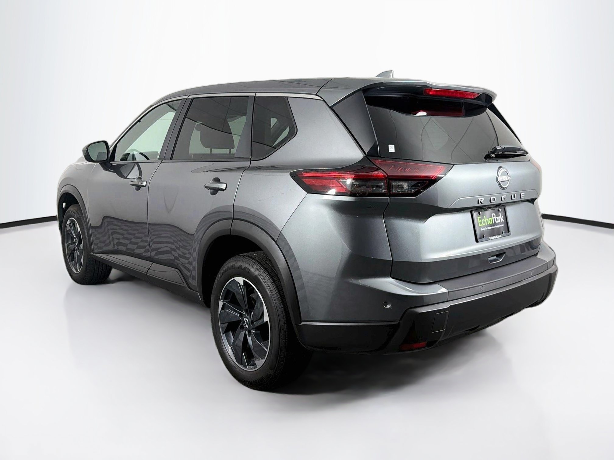 Used 2025 Nissan Rogue SV FWD image 5