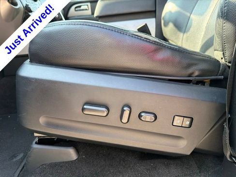 Used 2017 Ford Expedition Limited w/ Equipment Group 301A RWD image 21