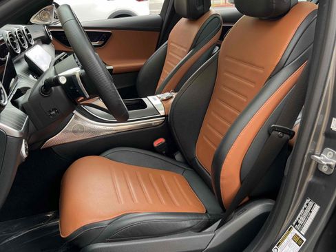 Used 2024 Mercedes-Benz C 300 Sedan image 39