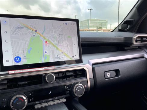 Used 2025 Toyota 4Runner TRD Off-Road Premium w/ Tow Technology Package image 35