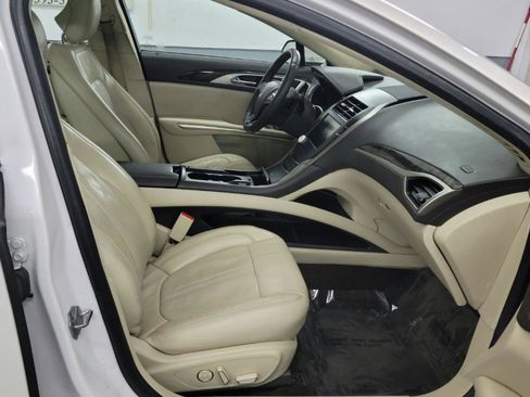 Used 2015 Lincoln MKZ AWD w/ Equipment Group 102A Reserve image 9