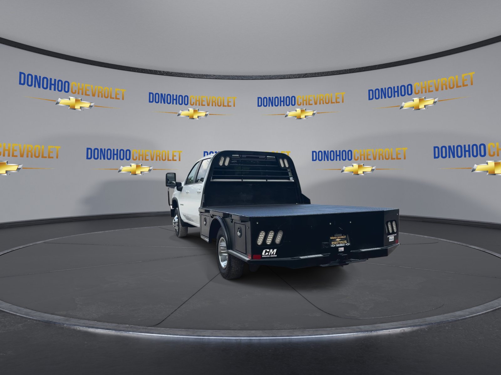 Used 2024 Chevrolet Silverado 3500 LT AWD/4WD image 11