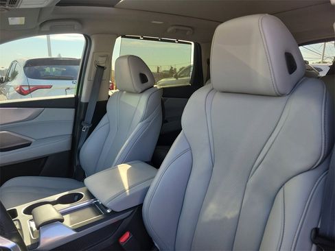 Certified 2023 Acura MDX SH-AWD w/ Technology Package image 19