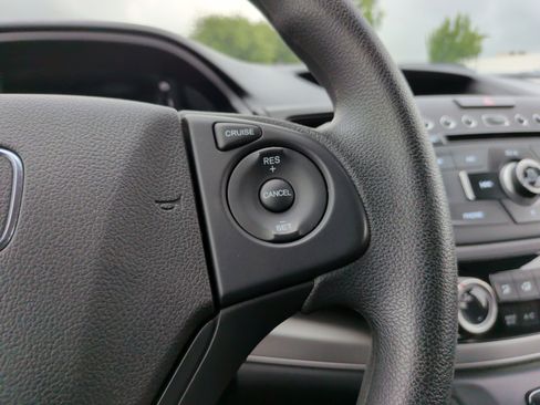 Used 2016 Honda CR-V SE image 25