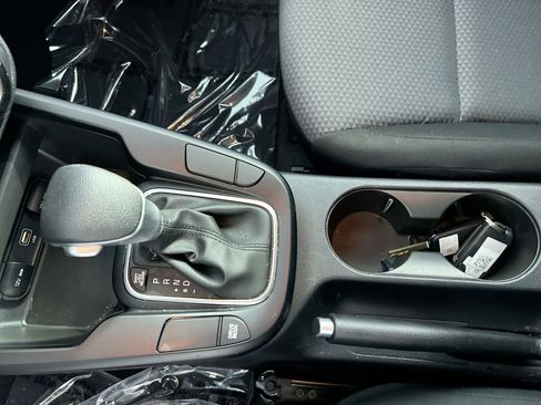 Certified 2024 Kia Soul LX w/ Option Group 015 FWD image 21
