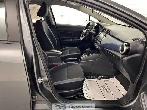 Used 2025 Nissan Versa SV FWD image 35