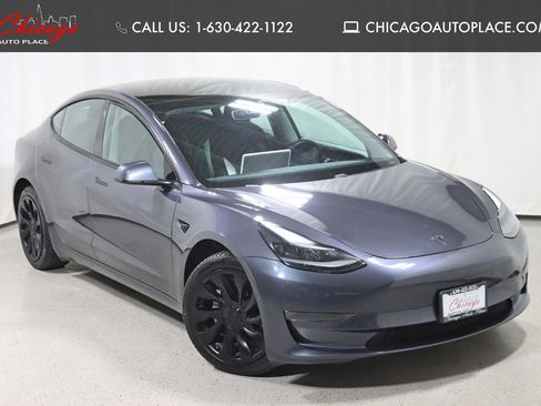 Used 2021 Tesla Model 3 Long Range image 1