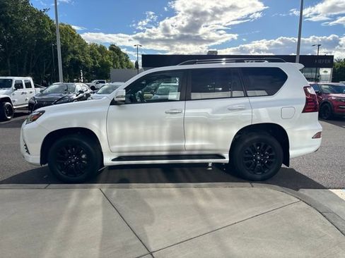 Used 2022 Lexus GX 460 w/ Black Line Special Edition AWD/4WD image 4