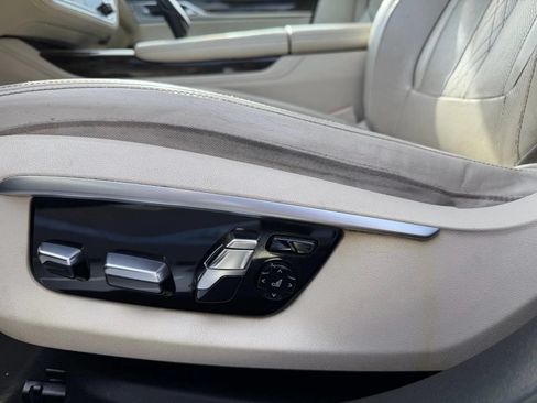 Used 2016 BMW 740i RWD image 15