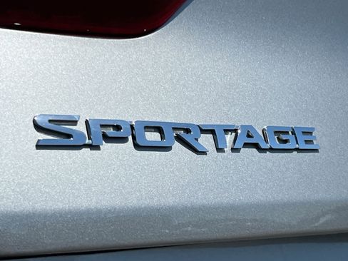 Used 2020 Kia Sportage EX w/ EX Technology Package AWD/4WD image 13