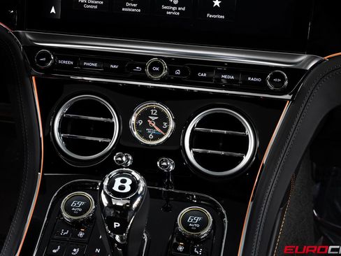 Used 2025 Bentley Continental GT AWD/4WD image 28