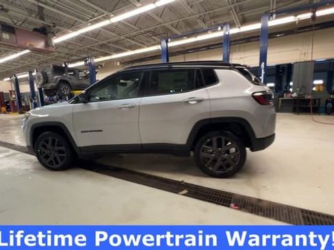 New 2026 Jeep Compass Limited image 5