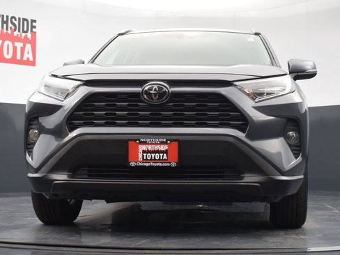 Used 2020 Toyota RAV4 XLE image 29