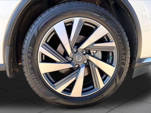 Used 2018 Nissan Murano Platinum w/ Cargo Package FWD image 11