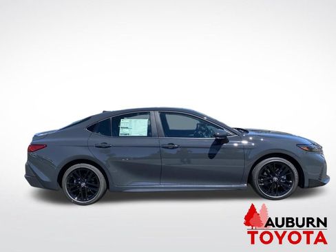 New 2026 Toyota Camry SE FWD image 8