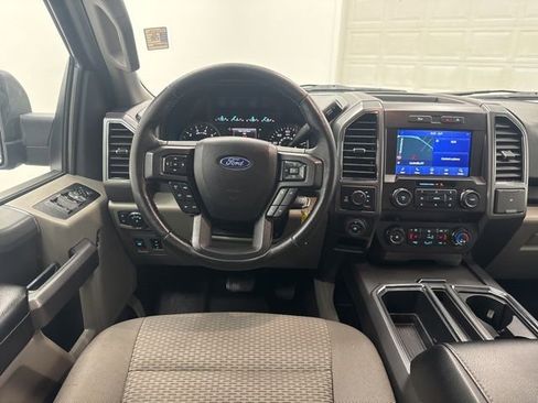 Used 2020 Ford F150 XLT w/ Equipment Group 302A Luxury AWD/4WD image 23