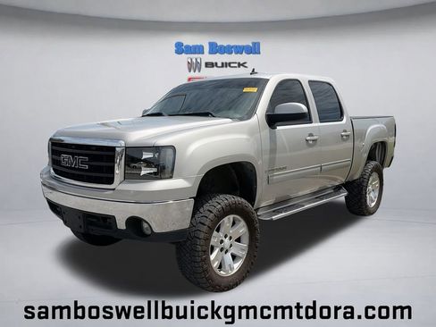 Used 2007 GMC Sierra 1500 SLT w/ SLE/SLT Trailering Package AWD/4WD image 1