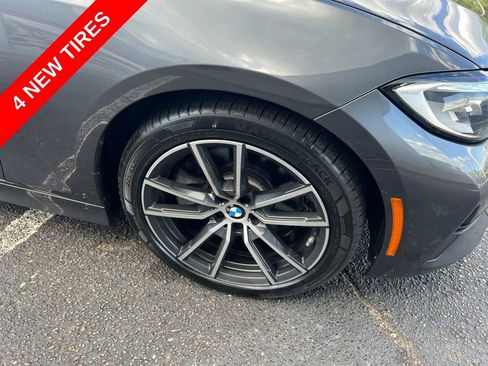 Used 2020 BMW 330i Sedan w/ Driving Assistance Package RWD image 11