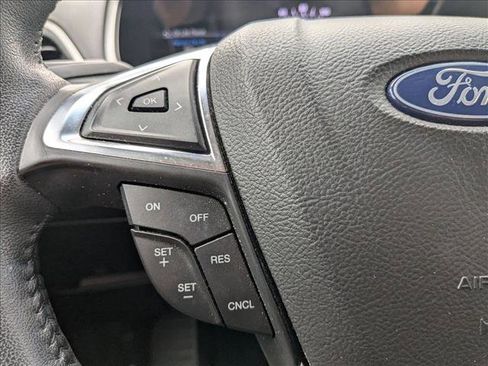 Used 2019 Ford Edge SEL w/ Equipment Group 201A image 11