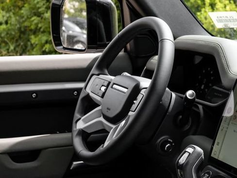 New 2026 Land Rover Defender 110 S AWD/4WD image 19