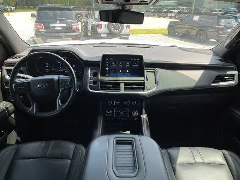 Used 2022 Chevrolet Tahoe RST AWD/4WD image 9