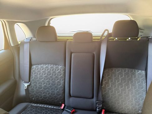 Used 2023 Mitsubishi Outlander Sport ES AWD/4WD image 15