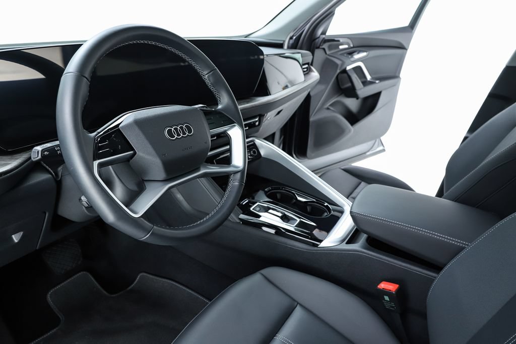 Used 2025 Audi Q5 Premium Plus AWD/4WD image 65