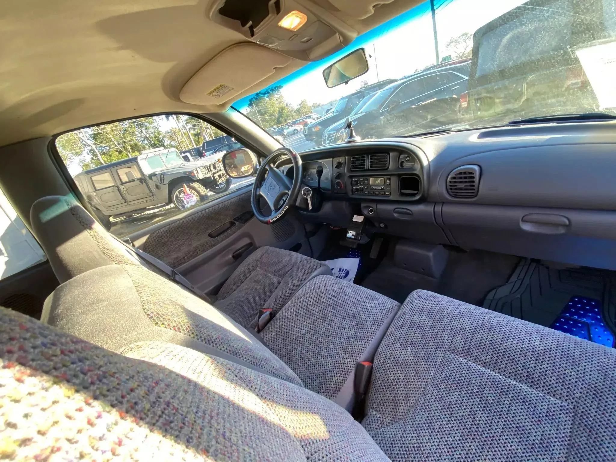 Used 1999 Dodge Ram 2500 Truck 2WD Club Cab image 14