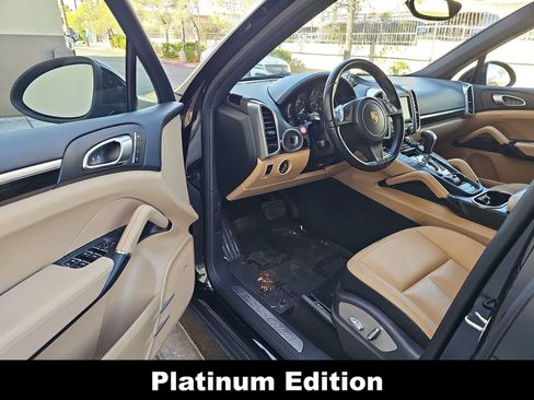 Used 2014 Porsche Cayenne AWD/4WD image 10