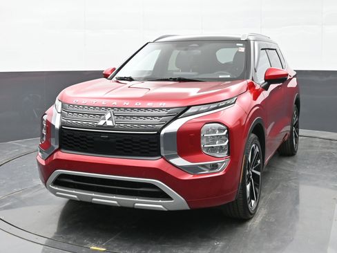 Used 2024 Mitsubishi Outlander SEL image 4