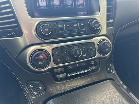 Used 2015 Chevrolet Tahoe LTZ AWD/4WD image 28
