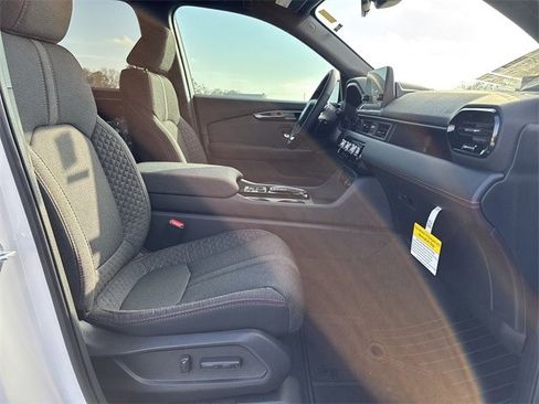 New 2025 Honda Pilot Sport image 26