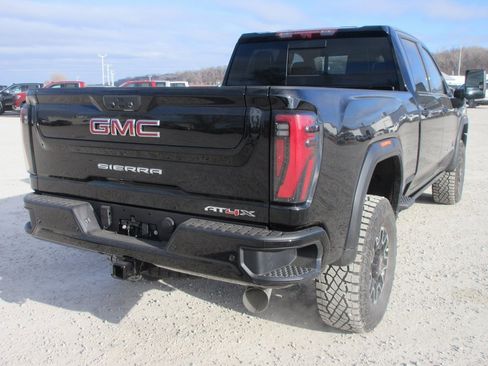 New 2026 GMC Sierra 2500 AT4X image 5
