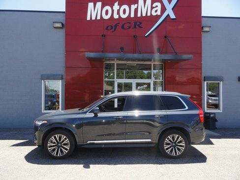 Used 2022 Volvo XC90 T8 Inscription Expression AWD/4WD image 2