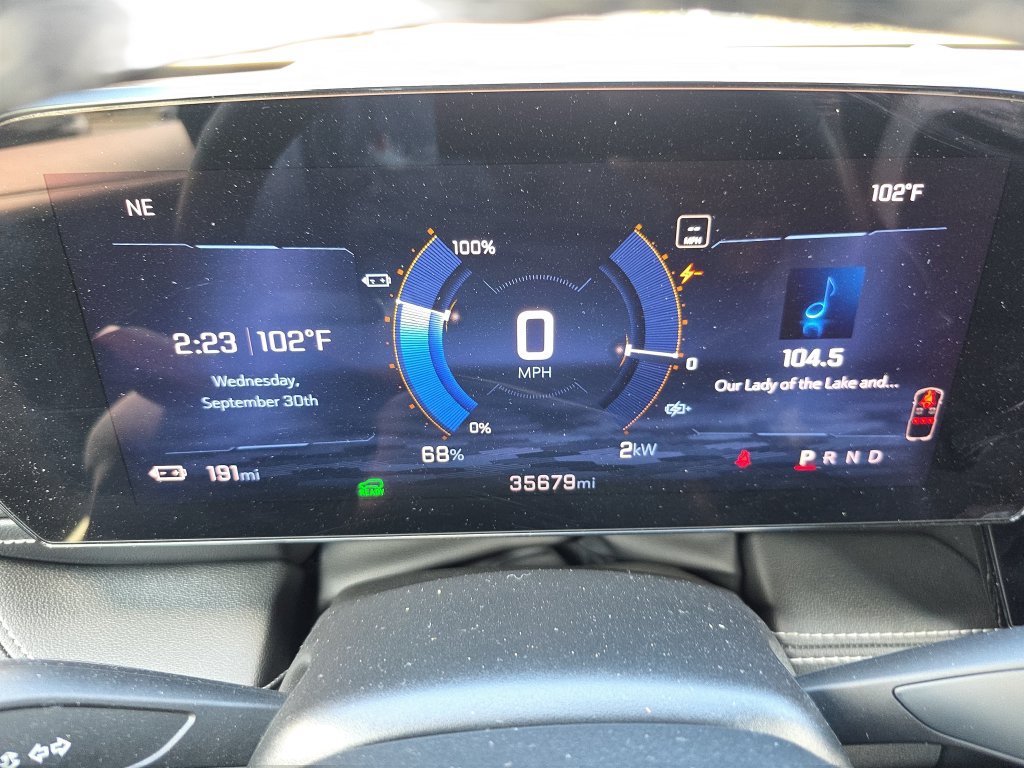 Used 2024 Chevrolet Blazer EV LT AWD/4WD image 18