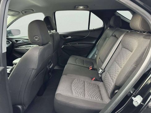 Used 2021 Chevrolet Equinox LT AWD/4WD image 15