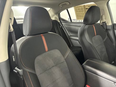 Used 2022 Nissan Sentra SR w/ Midnight Edition FWD image 29