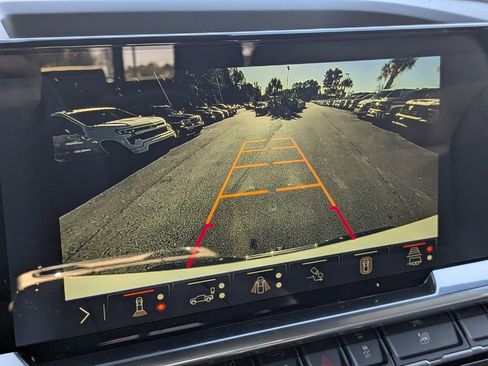 New 2026 Chevrolet Silverado 1500 LTZ w/ LTZ Premium Package image 23