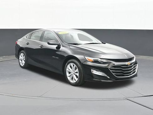 Used 2025 Chevrolet Malibu LT FWD image 19