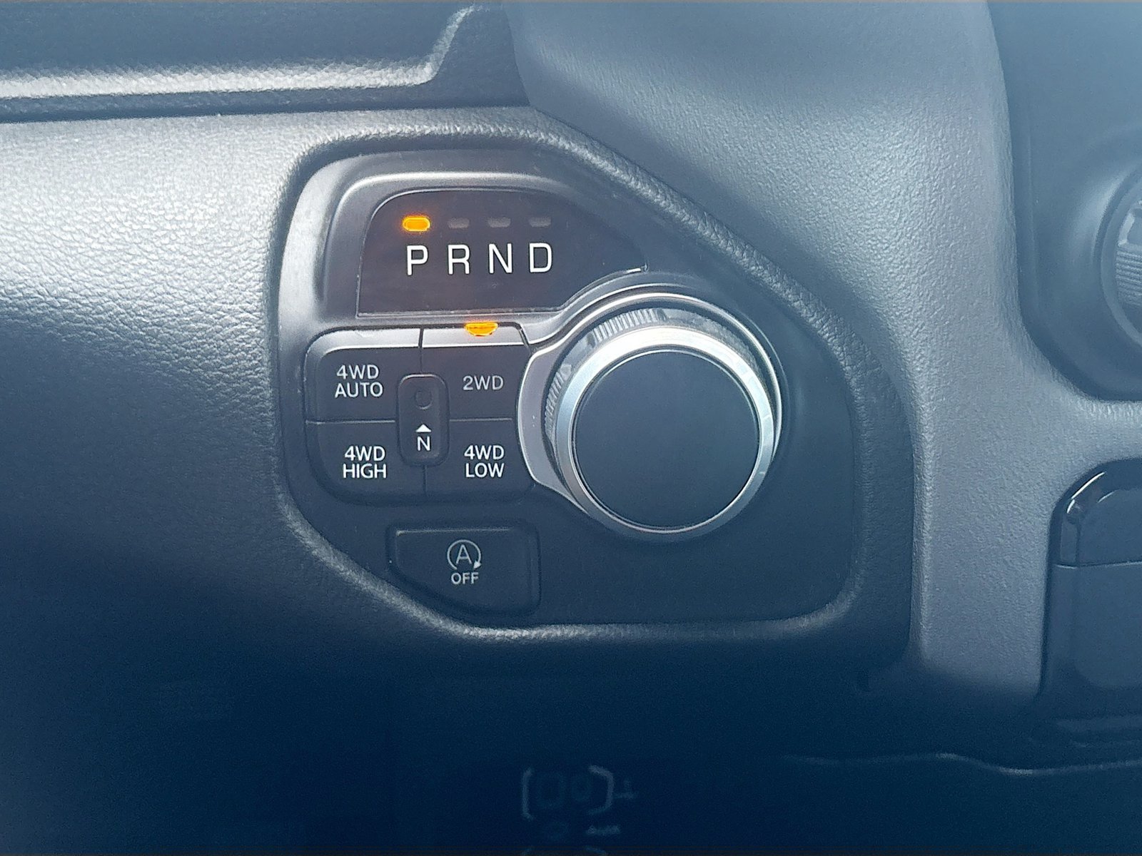 Used 2022 RAM 1500 Big Horn AWD/4WD image 16